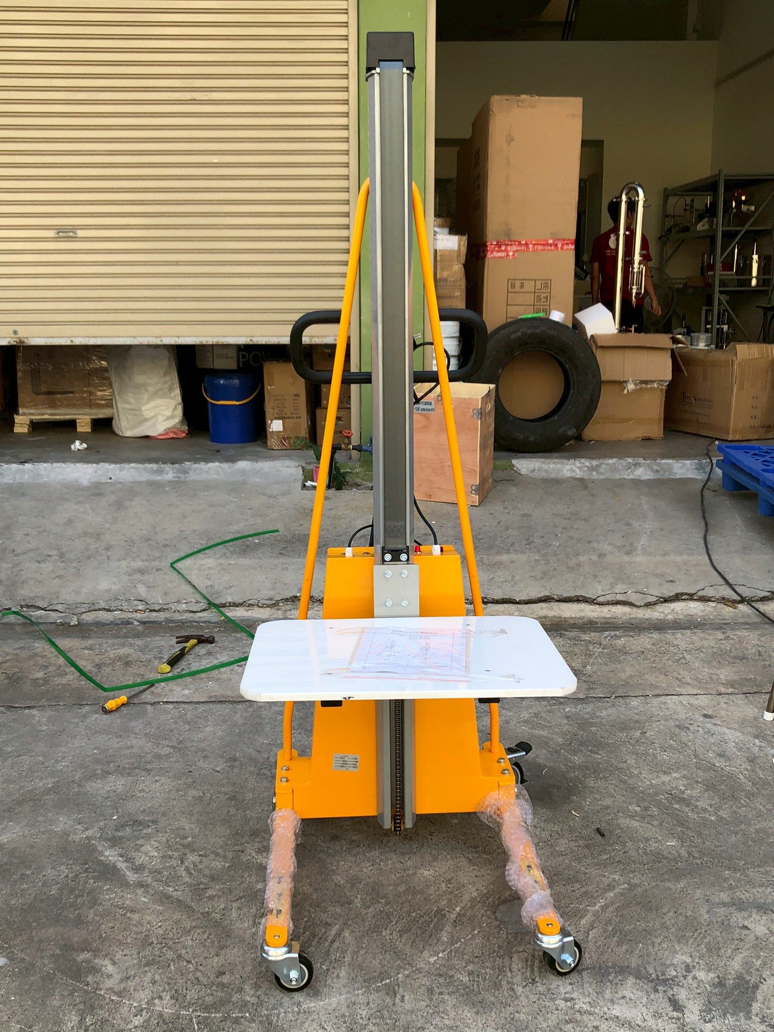 รถเข็นไฟฟ้า Mini Forklift Workstation รถยก Stacker ไฟฟ้า (รุ่น 100kg/150kg/200kg)
